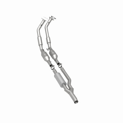 MagnaFlow Direct Fit Catalytic Converter TT QUATTRO-08 3.2L OEM