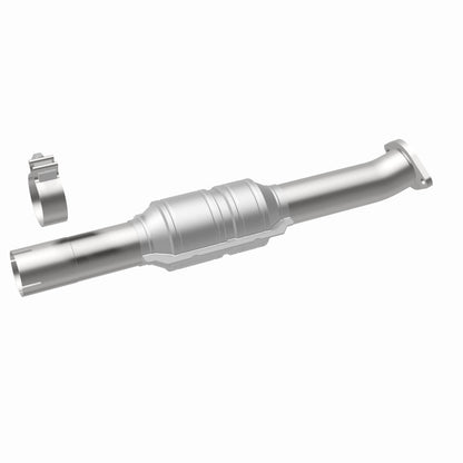 MagnaFlow Direct Fit Catalytic Converter 2010-2012 VENZA 2.7L Underbody
