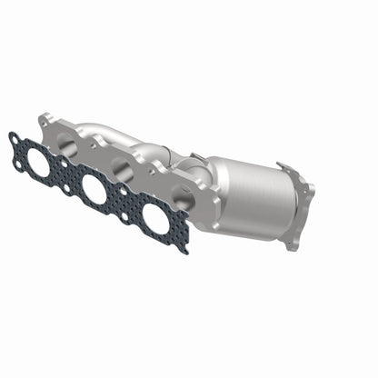 MagnaFlow Direct Fit Catalytic Converter 08-12 Land Rover LR2 3.2L