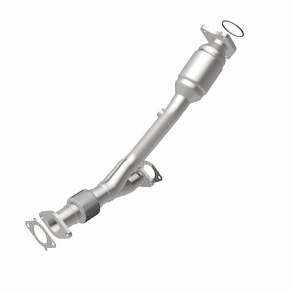 MagnaFlow Direct Fit Catalytic Converter 05-06 Pontiac G6 3.5L Rear
