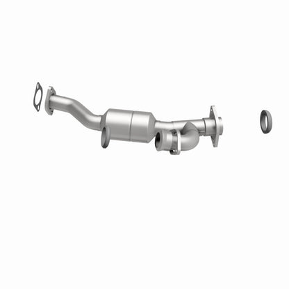 MagnaFlow Direct Fit Catalytic Converter 01-03 Montero 3L Passenger Side Front OEM