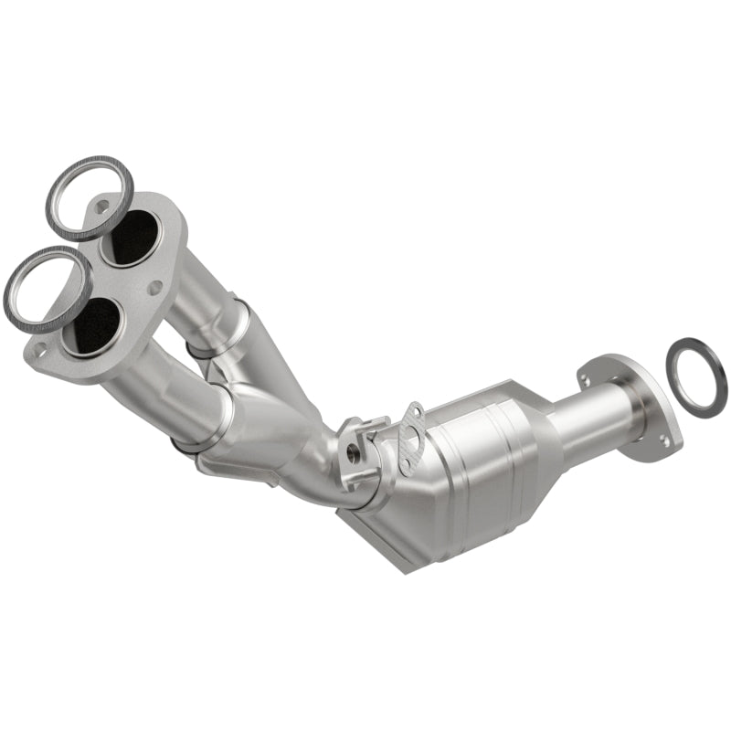 MagnaFlow Direct Fit Catalytic Converter 01-04 Toyota Tacoma 2.7L
