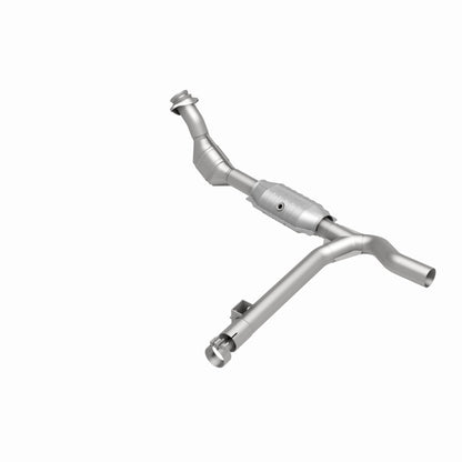 MagnaFlow Direct Fit Catalytic Converter 99-00 Ford F-150 4.2L 50S