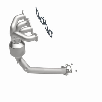 MagnaFlow Direct Fit Catalytic Converter 05-11 Volvo XC90 4.4L Front