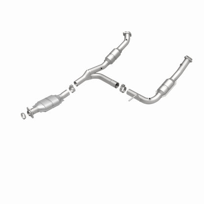 MagnaFlow Direct Fit Catalytic Converter Explorer 02-04 4.6L OEM