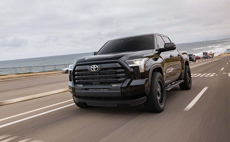 MagnaFlow 22+ Toyota Tundra Street Series 3 pol. Escapamento cat-back traseiro duplo lado do motorista
