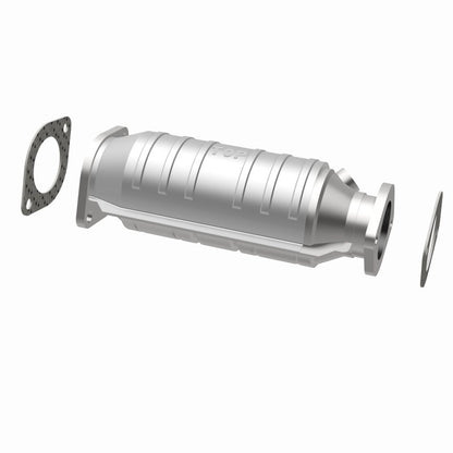 MagnaFlow Direct Fit Catalytic Converter 96-98 Nissan Altima 2.4L