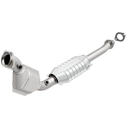 MagnaFlow Direct Fit Catalytic Converter 03-05 Crown Vic Passenger Side CA