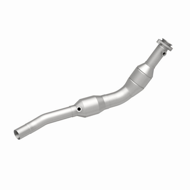 MagnaFlow Direct Fit Catalytic Converter 05-08 LR3/RR Sport Driver Side