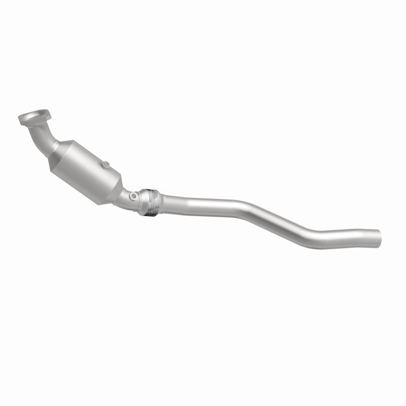 MagnaFlow Direct Fit Catalytic Converter 05-06 300/Magnum 5. OEM