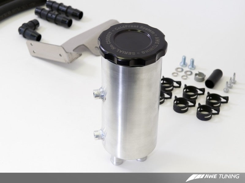 AWE Tuning B8 3.0T Depósito ColdFront