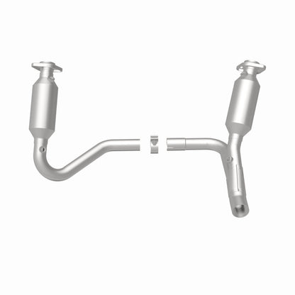 MagnaFlow Direct Fit Catalytic Converter California Grade 07-08 Dodge Durango 3.7L