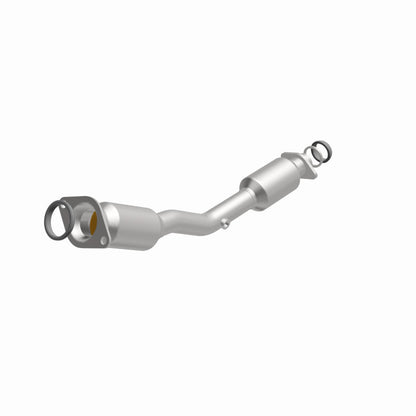 MagnaFlow Direct Fit Catalytic Converter 2009-2013 Cube 1.8 L Underbody