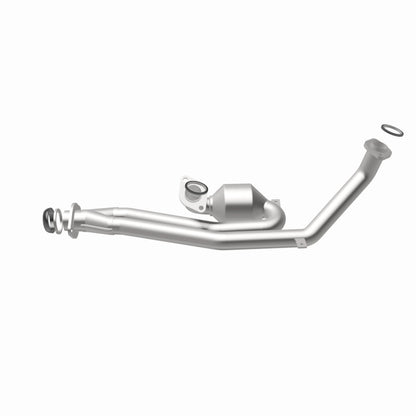 MagnaFlow Direct Fit Catalytic Converter 01-03 Toyota Sienna 3.0L fr