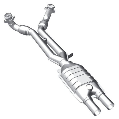 MagnaFlow Direct Fit Catalytic Converter 81-86 Alfa Romeo GTV6 2.5L