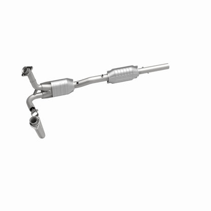 MagnaFlow Direct Fit Catalytic Converter 96 Bronco F150/F250 2 Conv