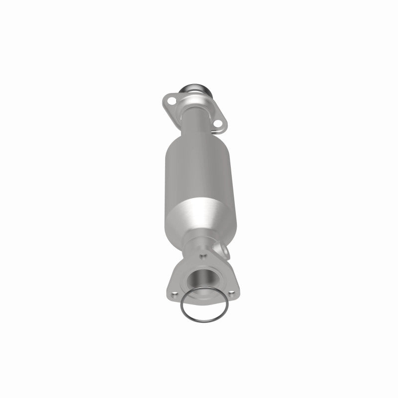 MagnaFlow Direct Fit Catalytic Converter 97-01 Honda CR-V 2.0L