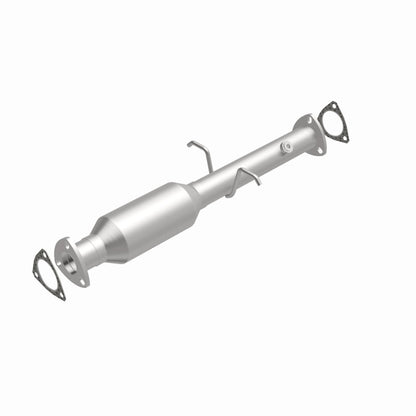 MagnaFlow Direct Fit Catalytic Converter 96-00 GM S-10/Sonoma/Homb