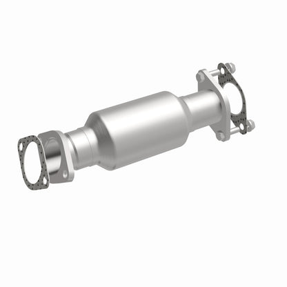 MagnaFlow Direct Fit Catalytic Converter 2011 Kia Sorento 3.5 Underbody