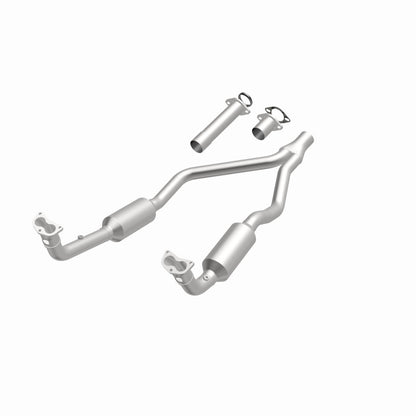 MagnaFlow Direct Fit Catalytic Converter 90-93 Land Rover Range Rover 3.9L V8
