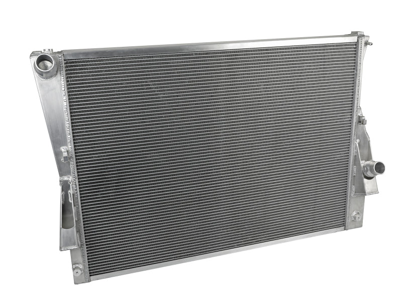 Radiador de alumínio aFe BladeRunner Street Series 08-10 Ford Diesel Trucks 6,4 litros