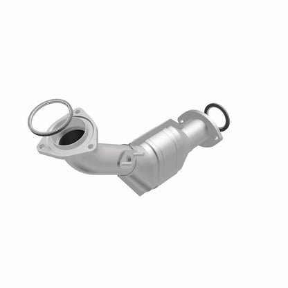 MagnaFlow Direct Fit Catalytic Converter 02-04 Tacoma 3.4L front 50S