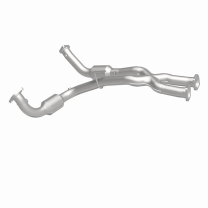 MagnaFlow Direct Fit Catalytic Converter Jeep Grand Cherokee SRT-8