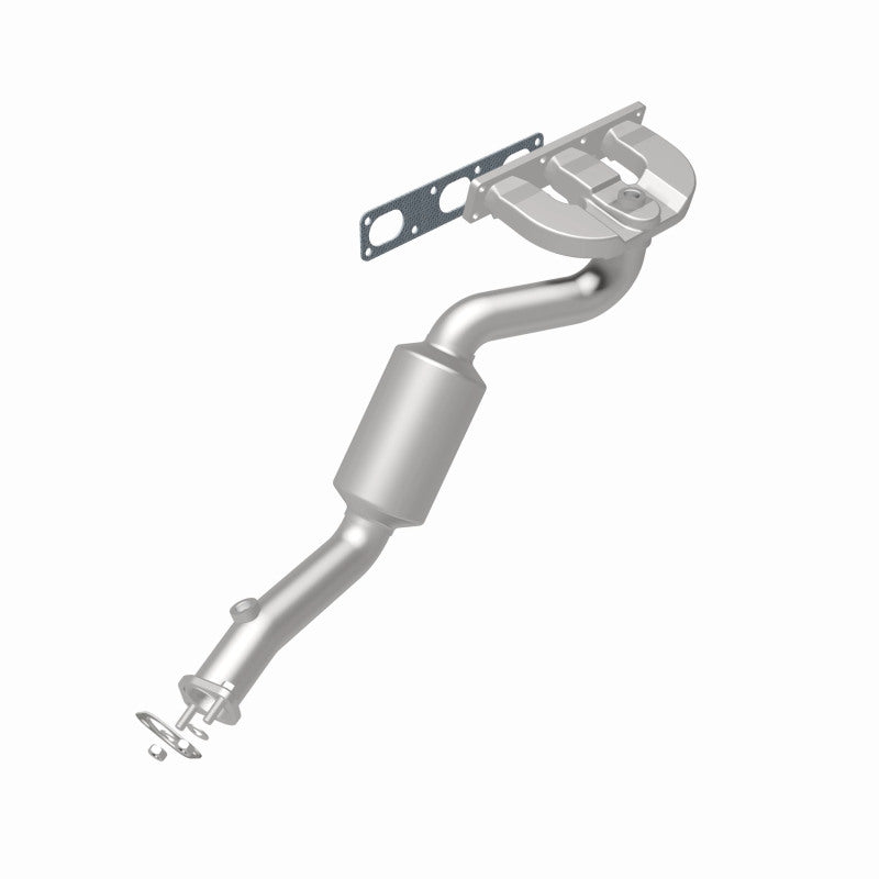 MagnaFlow Direct Fit Catalytic Converter BMW 3 01-05 Front