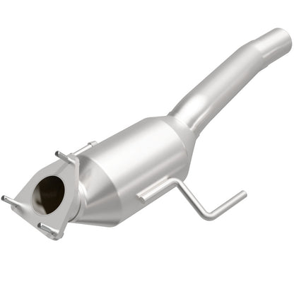 MagnaFlow Direct Fit Catalytic Converter 04-07 VW Touareg 4.2L Passenger Side