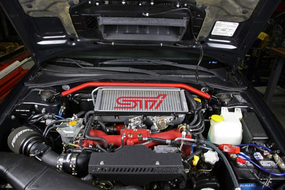 Perrin 02-07 Subaru Impreza (WRX/STi/RS/2.5i) / 04-08 Forester Soporte de puntal delantero - Rojo