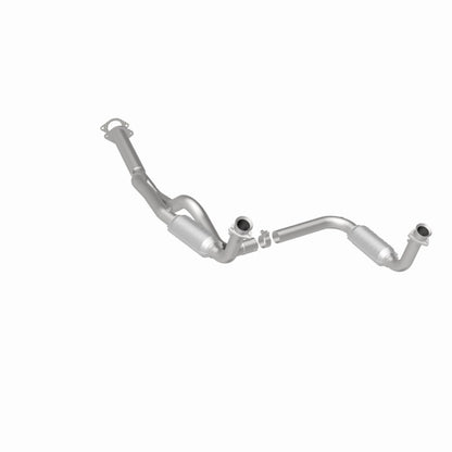 MagnaFlow Direct Fit Catalytic Converter 00 Chevy Express 1500 5.7L