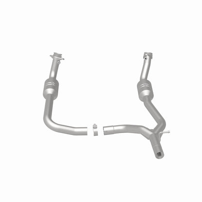 MagnaFlow Direct Fit Catalytic Converter 2009-2014 E-150 4.6 L Underbody