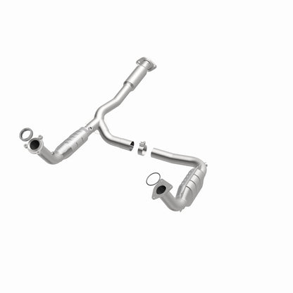 MagnaFlow Direct Fit Catalytic Converter 05-06 GMC Envoy XL Denali