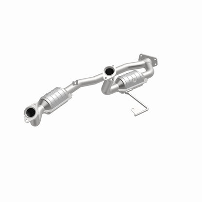 MagnaFlow Direct Fit Catalytic Converter 01-03 Windstar 3.8 OEM