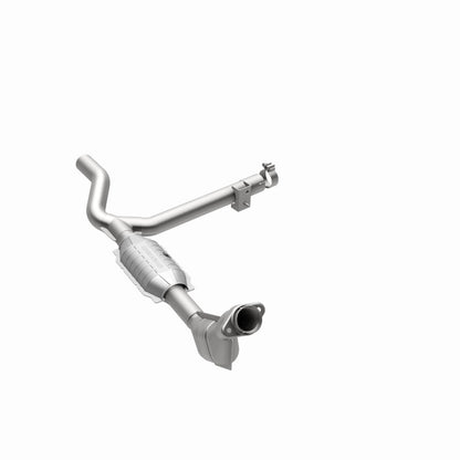 MagnaFlow Direct Fit Catalytic Converter 99-00 Ford F-150 4.2L 50S