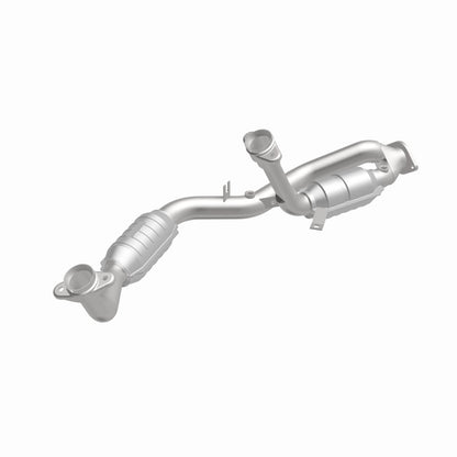 MagnaFlow Direct Fit Catalytic Converter 96-99 Ford Taurus3.0L 50S