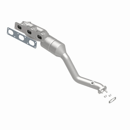 MagnaFlow Direct Fit Catalytic Converter BMW 5 99-00 Front