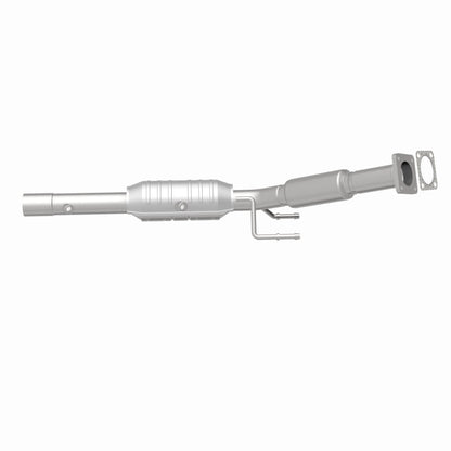 MagnaFlow Direct Fit Catalytic Converter 06-08 VW Rabbit 2.5L
