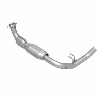 MagnaFlow Direct Fit Catalytic Converter 99-02 Expedition 5.4L 4wd