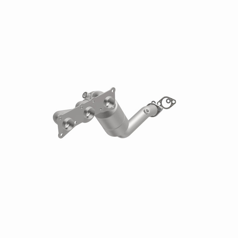 MagnaFlow Direct Fit Catalytic Converter 2008-2010 BMW 528i/528i xDrive 3.0L Underbody