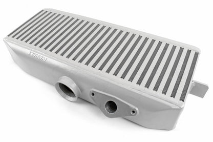 Perrin 08-20 Subaru STI Intercooler de montaje superior (TMIC) - Plata