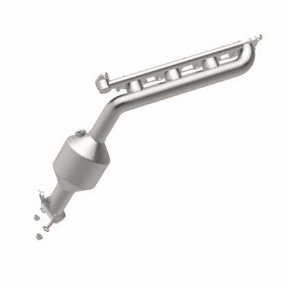 MagnaFlow Direct Fit Catalytic Converter 10-14 GX460 4.6L Manifold