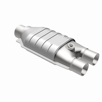 MagnaFlow Universal Catalytic Converter 2.5 inch/2 inch S/D PC2 Rear