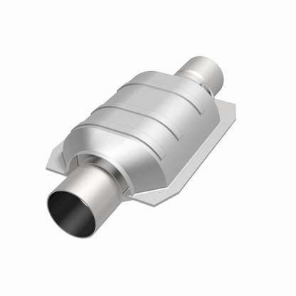 MagnaFlow Universal Catalytic Converter 2.5 W/Single O2 Boss