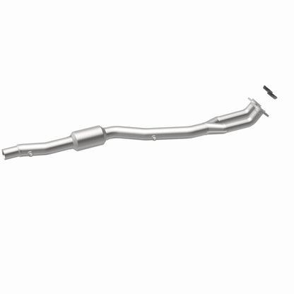 MagnaFlow Direct Fit Catalytic Converter OEM 96-98 BMW 740iL 4.4L