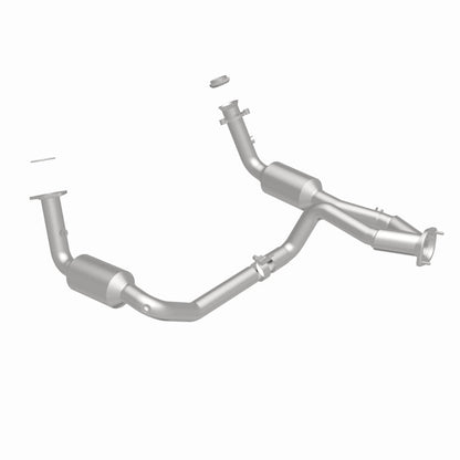 MagnaFlow California Direct Fit Converter 03 Cadillac Tahoe 4.8L