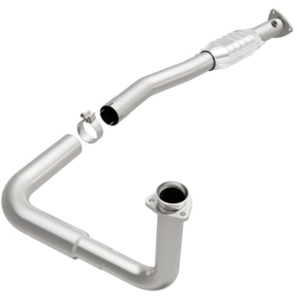 MagnaFlow Direct Fit Catalytic Converter 97-00 GM Van 5.7L Lf