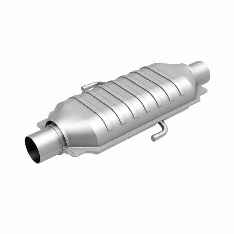 MagnaFlow Universal Catalytic Converter 2Air 19.5X7X4 2.25X2.25