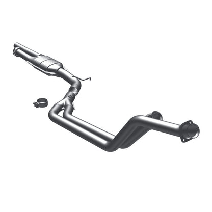 MagnaFlow Direct Fit Catalytic Converter 90-93 Mercedes 190E 2.6L