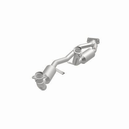 MagnaFlow Direct Fit Catalytic Converter 99-00 Windstar 3.0L V6